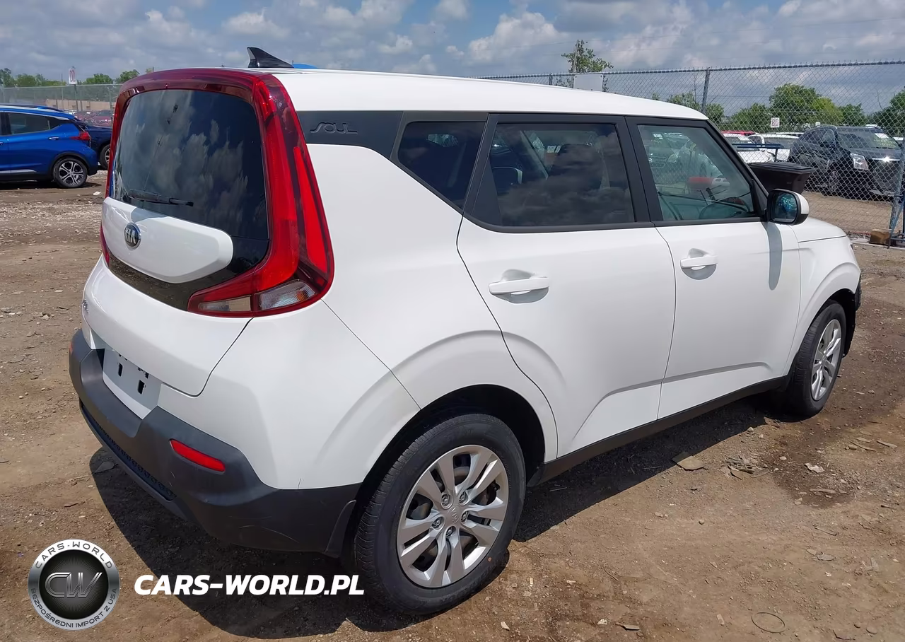 2021 Kia Soul Lx VIN:KNDJ23AU6M7137541 - 4