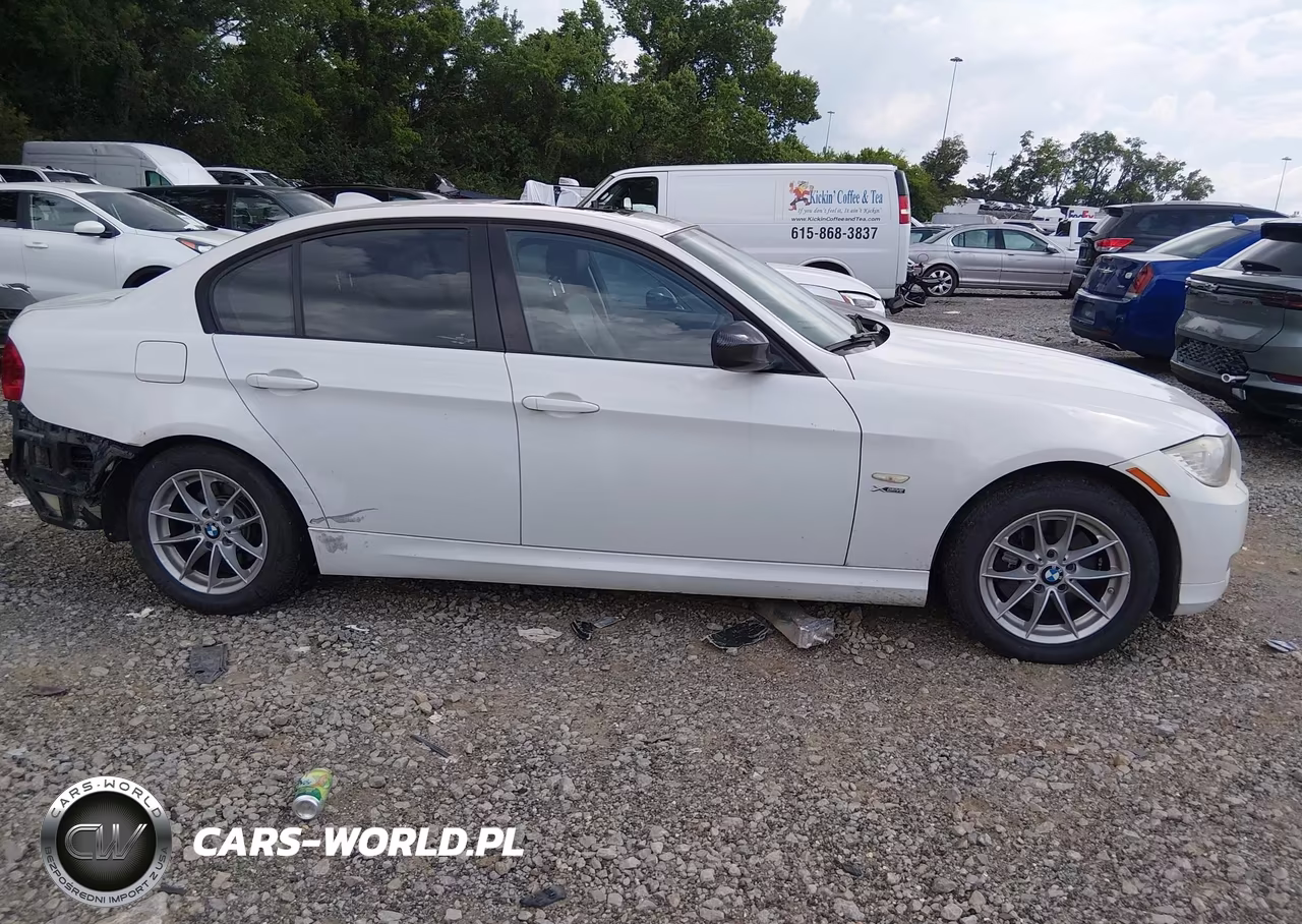 2010 BMW 328I xDrive VIN:WBAPK5C59AA648085 - 13
