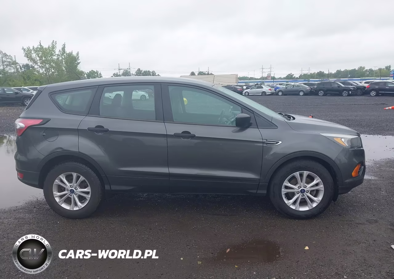 2018 Ford Escape S VIN:1FMCU0F79JUA46230 - 13