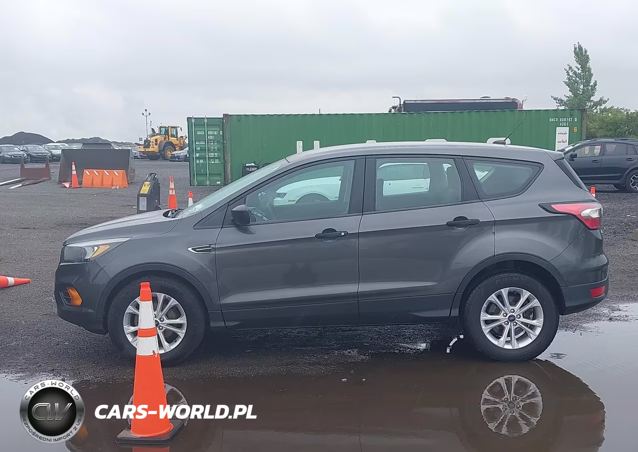 2018 Ford Escape S VIN:1FMCU0F79JUA46230 - 14
