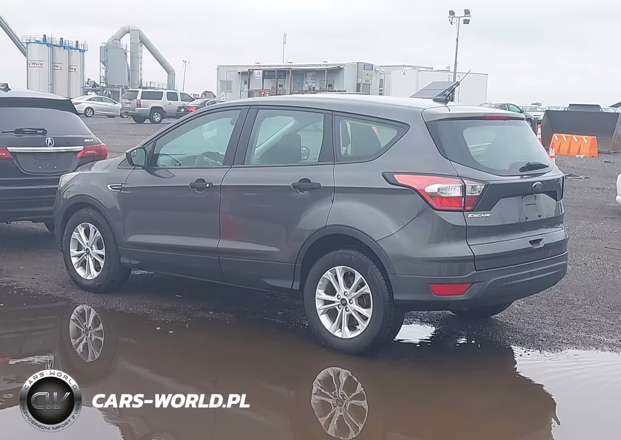 2018 Ford Escape S VIN:1FMCU0F79JUA46230 - 3