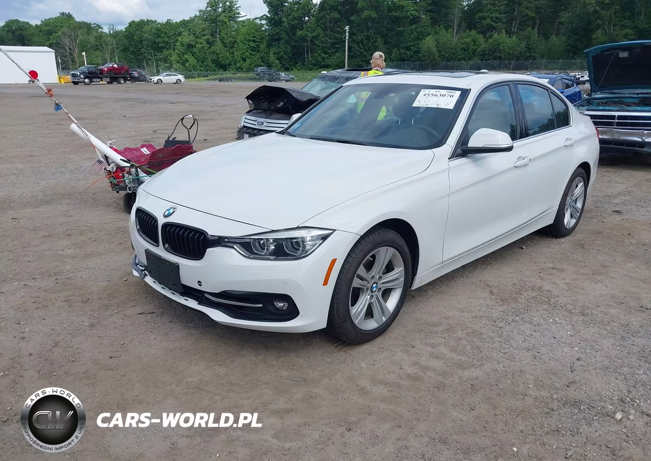 2018 BMW 330I xDrive VIN:WBA8D9C56JA607550 - 2