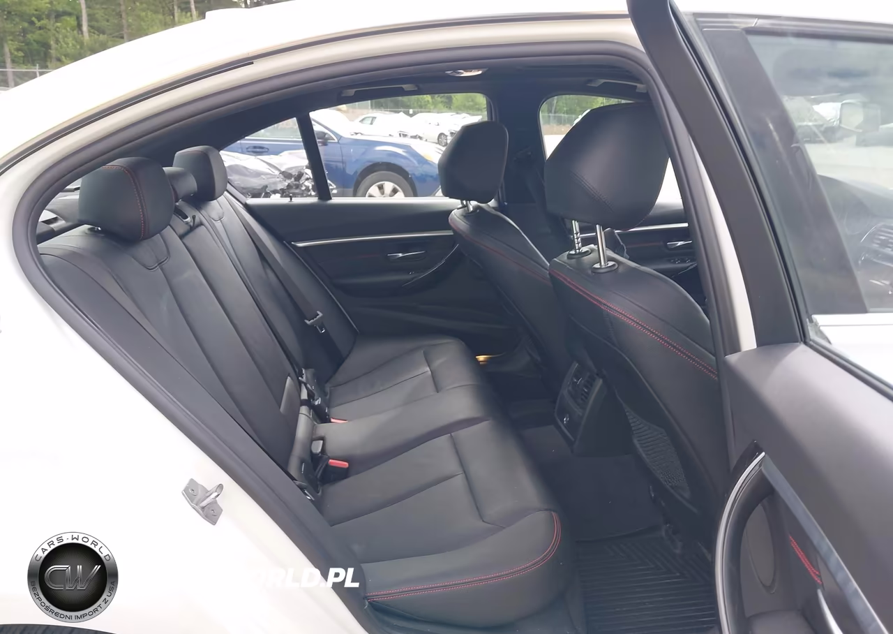 2018 BMW 330I xDrive VIN:WBA8D9C56JA607550 - 8