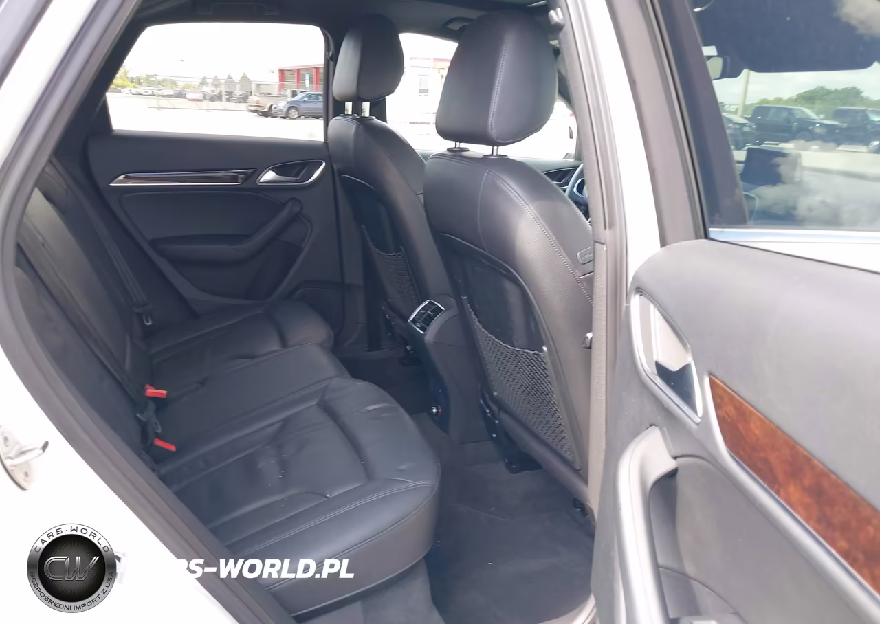 2017 Audi Q3 2.0T Premium VIN:WA1HCCFS7HR012829 - 8