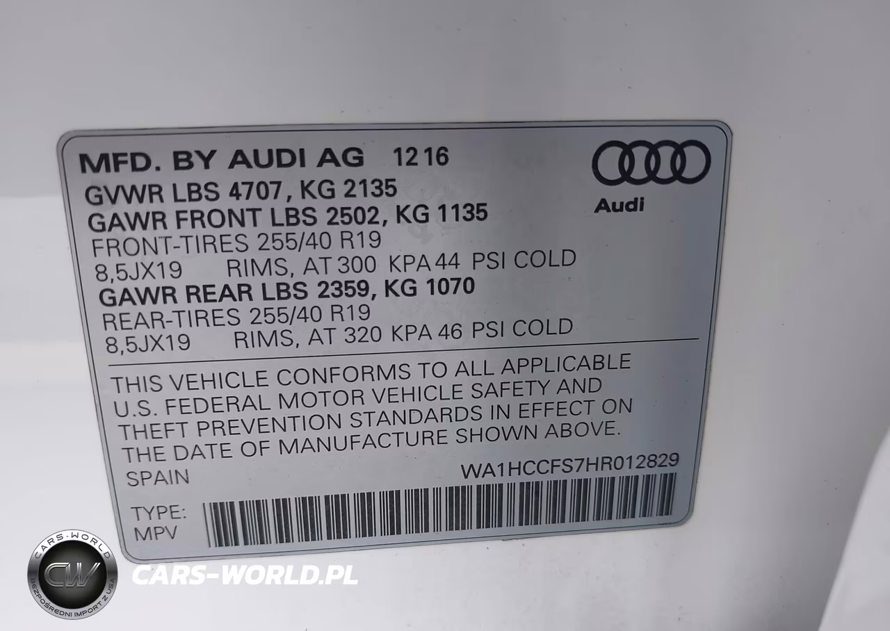 2017 Audi Q3 2.0T Premium VIN:WA1HCCFS7HR012829 - 9
