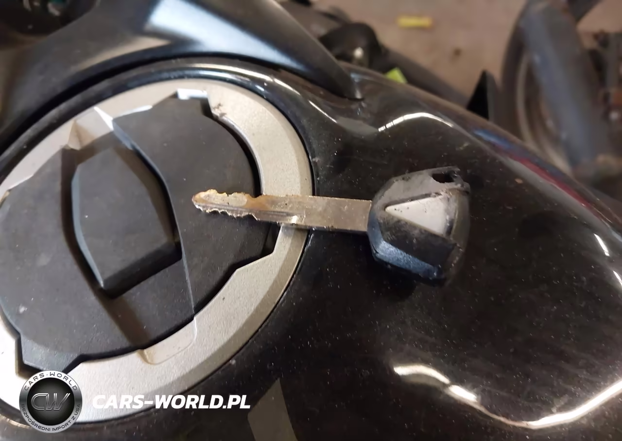 2022 Kawasaki Er650 L VIN:ML5EREL19NDA76987 - 11
