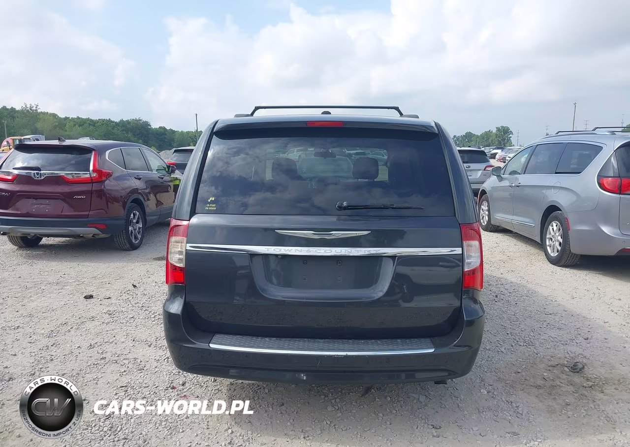 2011 Chrysler Town & Country Touring VIN:2A4RR5DGXBR775684 - 16