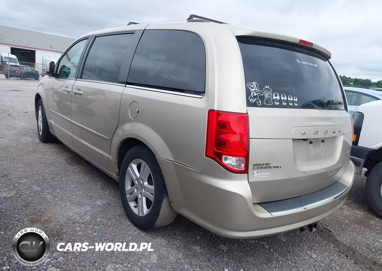 2013 Dodge Grand Caravan Crew VIN:2C4RDGDGXDR566920 - 3