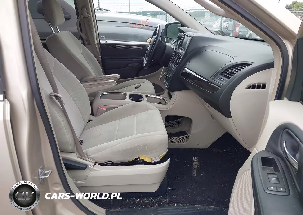 2013 Dodge Grand Caravan Crew VIN:2C4RDGDGXDR566920 - 5