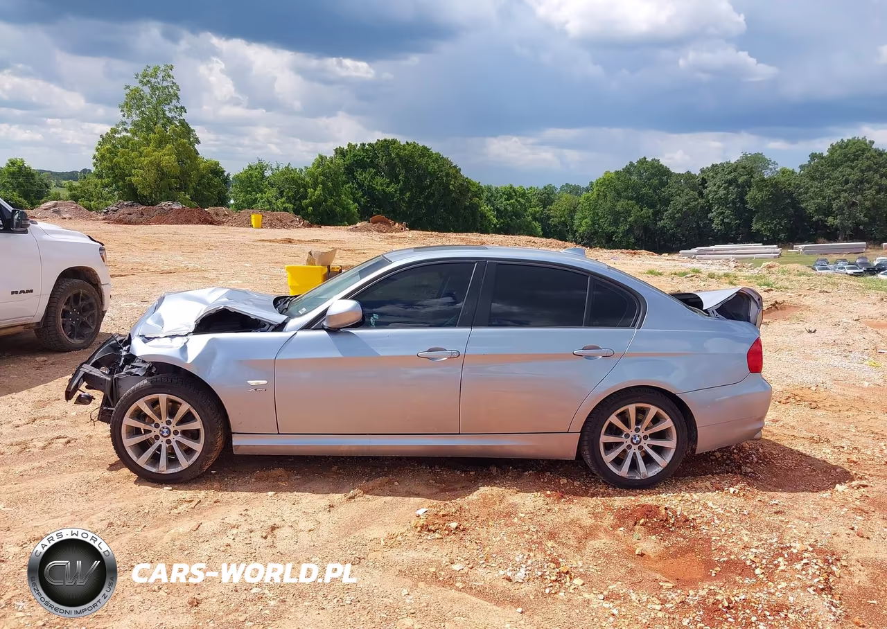2011 BMW 328I xDrive VIN:WBAPK7G51BNN85192 - 15