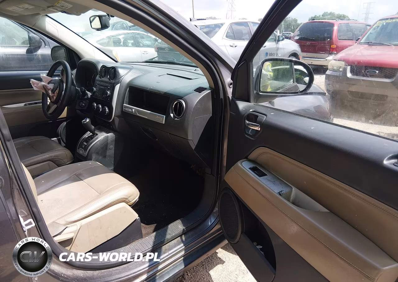2016 Jeep Compass High Altitude Edition VIN:1C4NJCEA2GD720120 - 5
