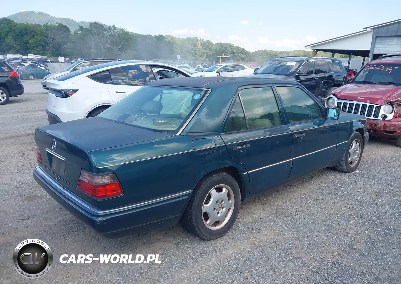 1995 Mercedes-Benz E 320 Base-320 Special VIN:WDBEA32EXSC251475 - 4