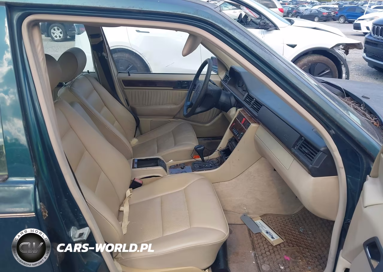1995 Mercedes-Benz E 320 Base-320 Special VIN:WDBEA32EXSC251475 - 5