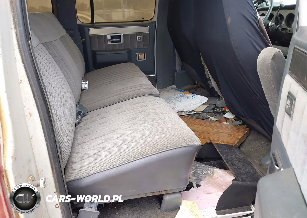 1988 GMC Suburban V25 Conventional VIN:1GKGV26K0JF503826 - 8