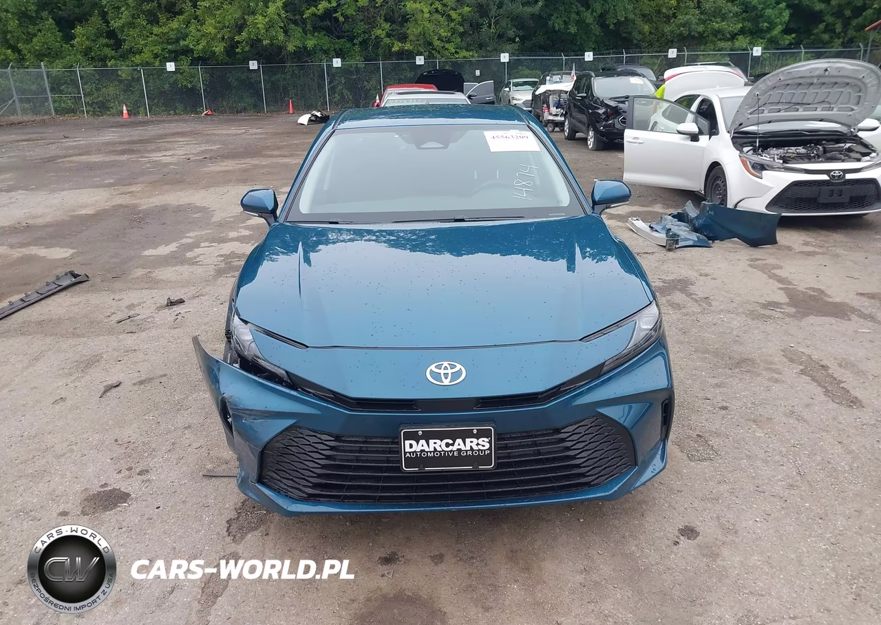2026 Toyota Camry Le VIN:4T1DAACK7TU751915 - 13