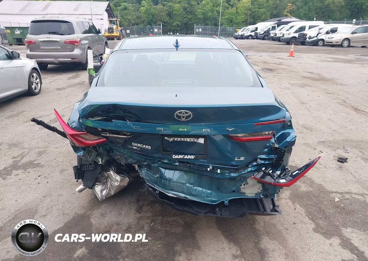 2026 Toyota Camry Le VIN:4T1DAACK7TU751915 - 17