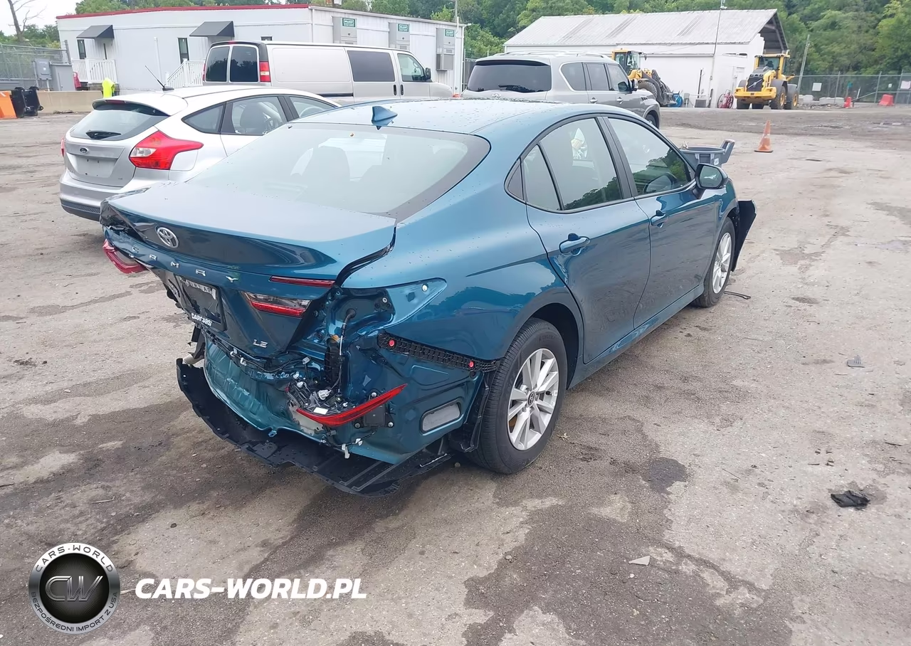 2026 Toyota Camry Le VIN:4T1DAACK7TU751915 - 4