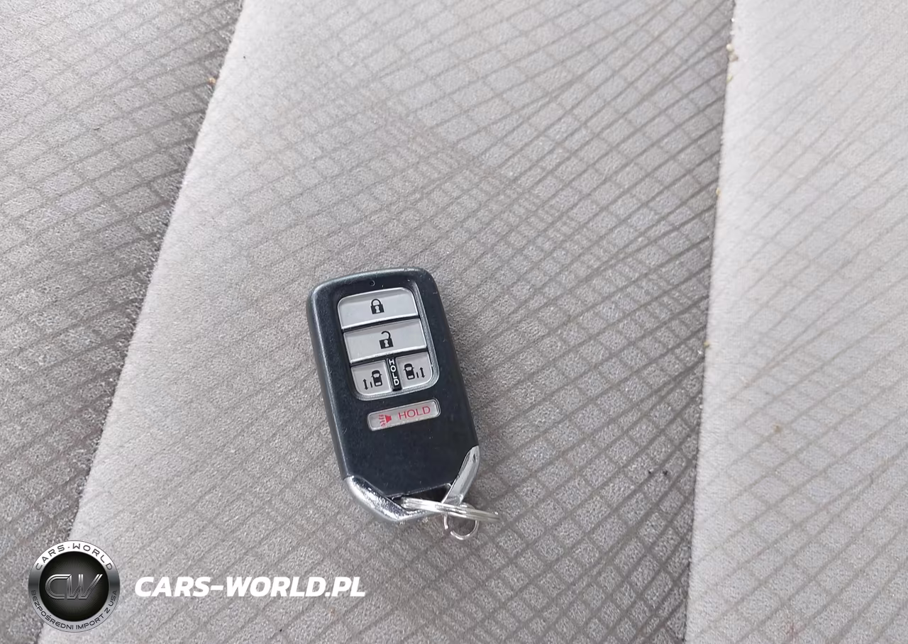 2016 Honda Odyssey Se VIN:5FNRL5H35GB158629 - 11