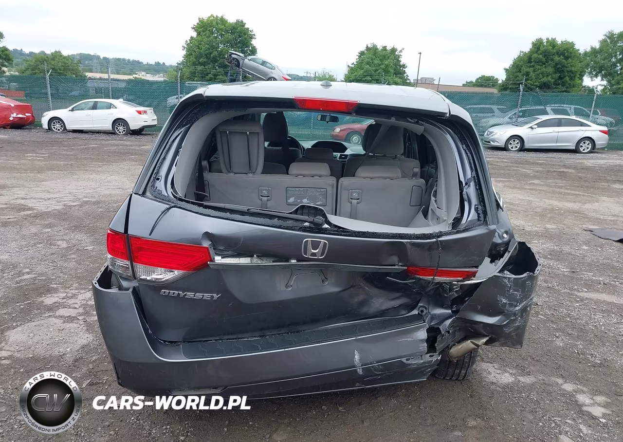 2016 Honda Odyssey Se VIN:5FNRL5H35GB158629 - 16