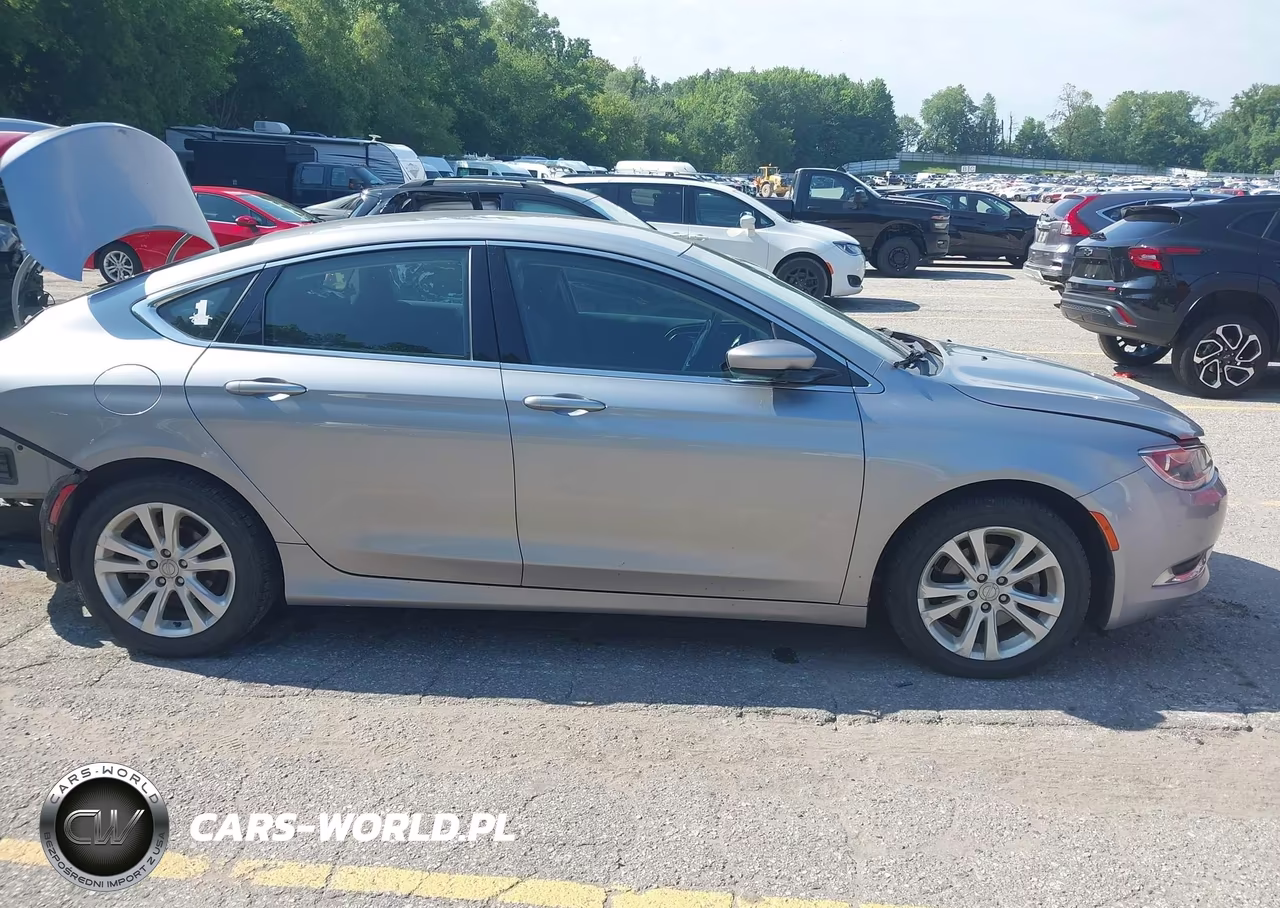 2015 Chrysler 200 Limited VIN:1C3CCCAB6FN641336 - 13