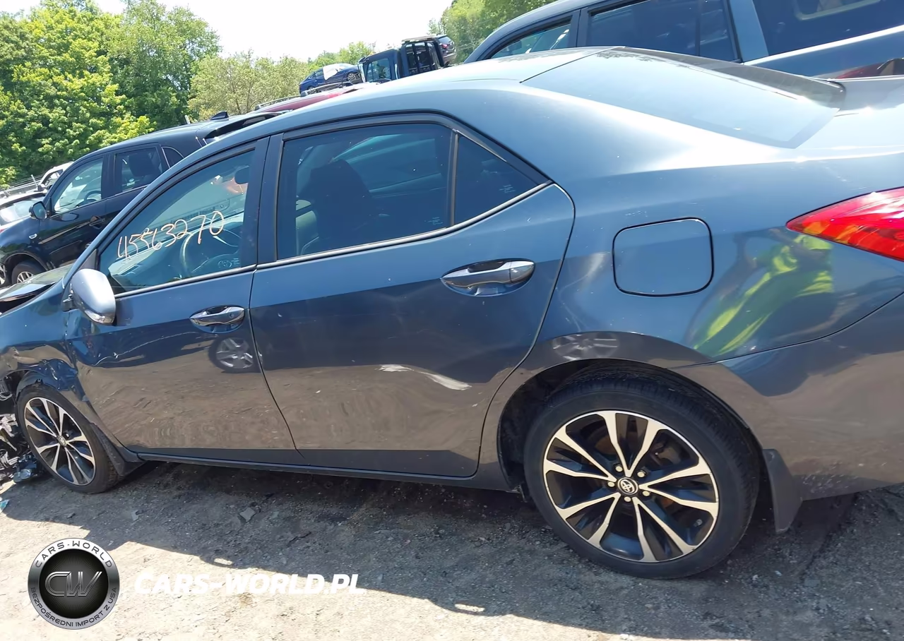 2017 Toyota Corolla Se VIN:5YFBURHE6HP685480 - 14