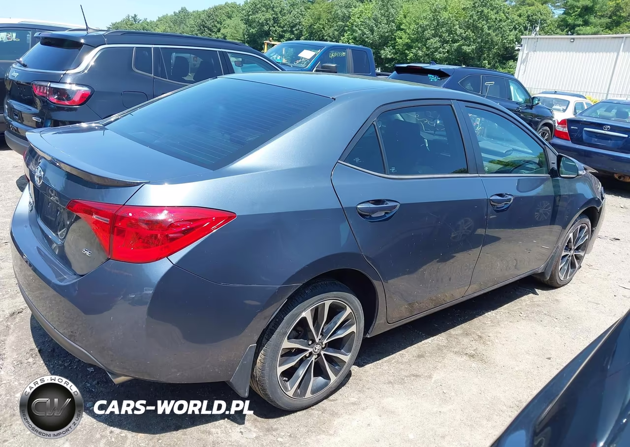 2017 Toyota Corolla Se VIN:5YFBURHE6HP685480 - 4