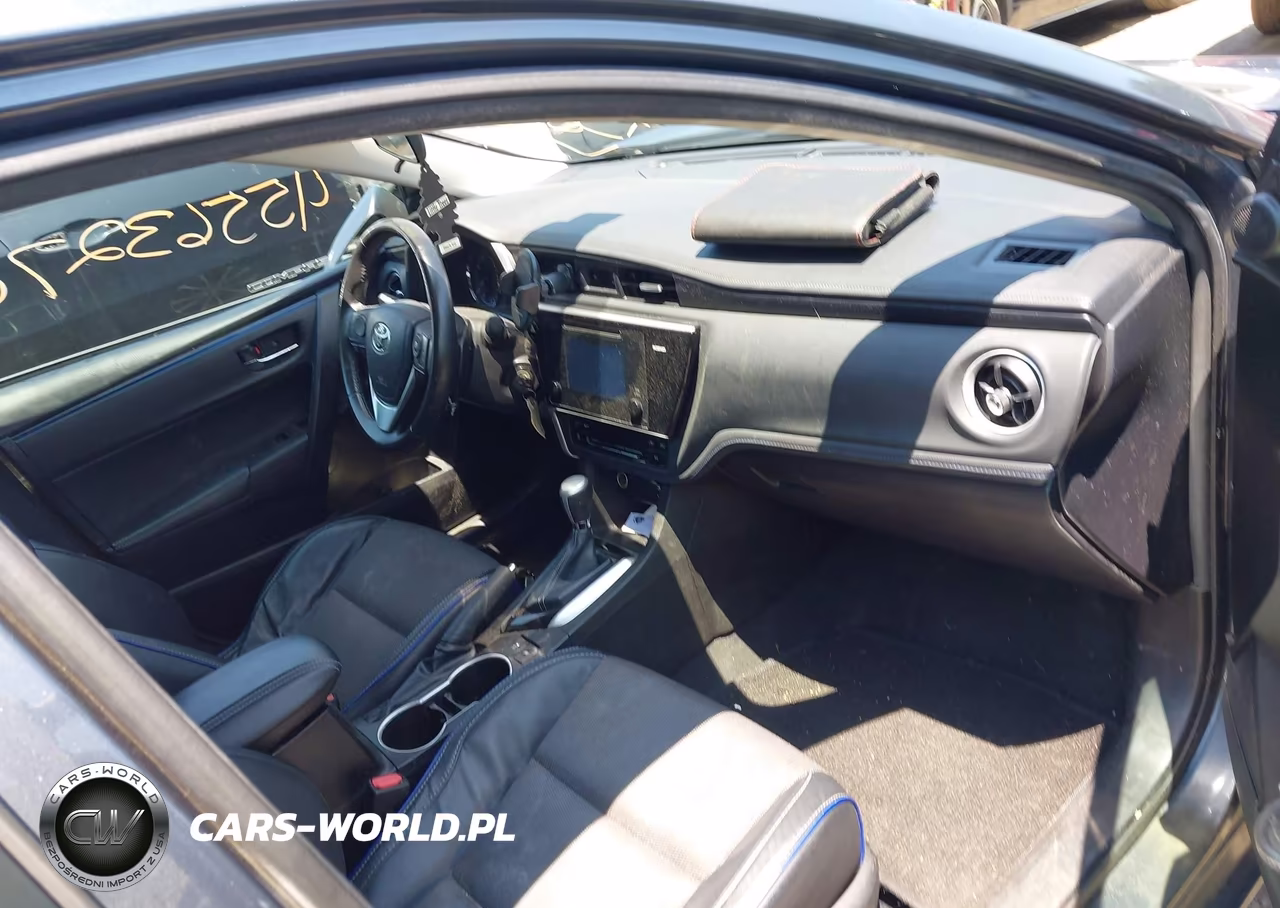 2017 Toyota Corolla Se VIN:5YFBURHE6HP685480 - 5