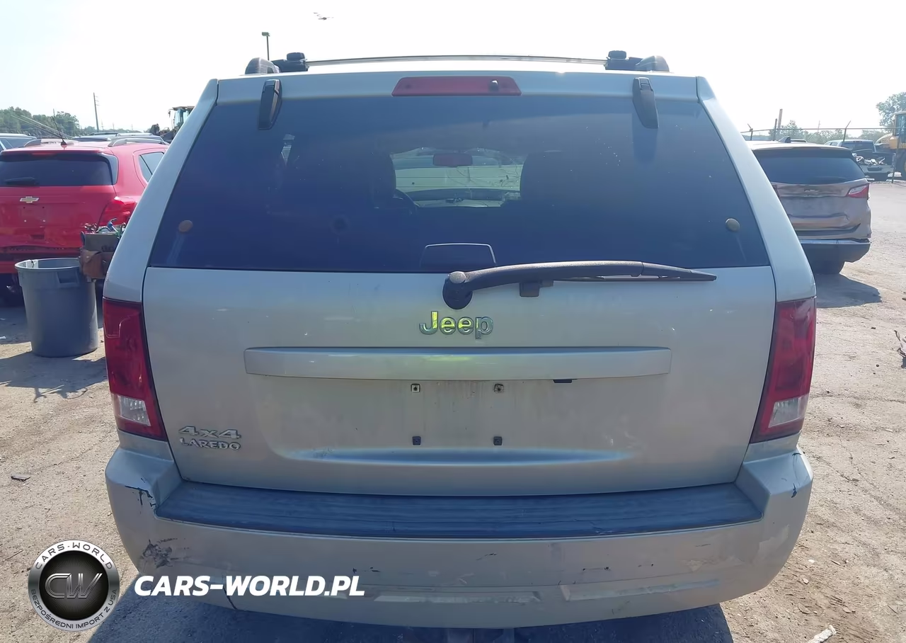 2007 Jeep Grand Cherokee Laredo VIN:1J8GR48K87C522913 - 17
