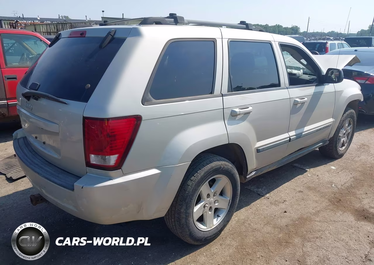 2007 Jeep Grand Cherokee Laredo VIN:1J8GR48K87C522913 - 4