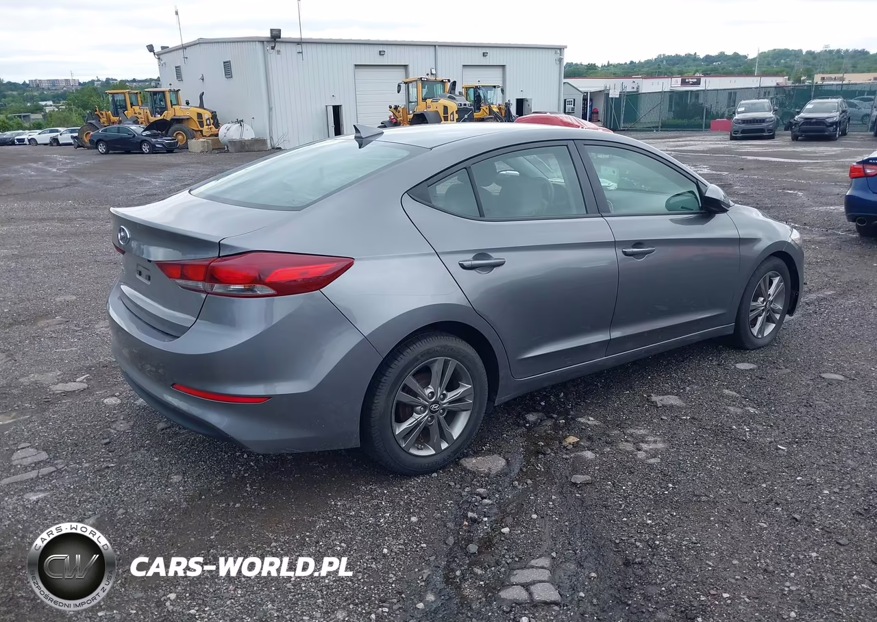 2017 Hyundai Elantra Se VIN:KMHD84LF7HU169935 - 4