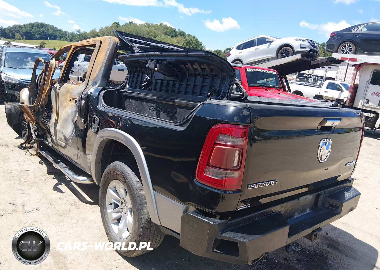 2020 Ram 1500 Laramie 4X4 5'7 Box VIN:1C6SRFJT0LN242344 - 3