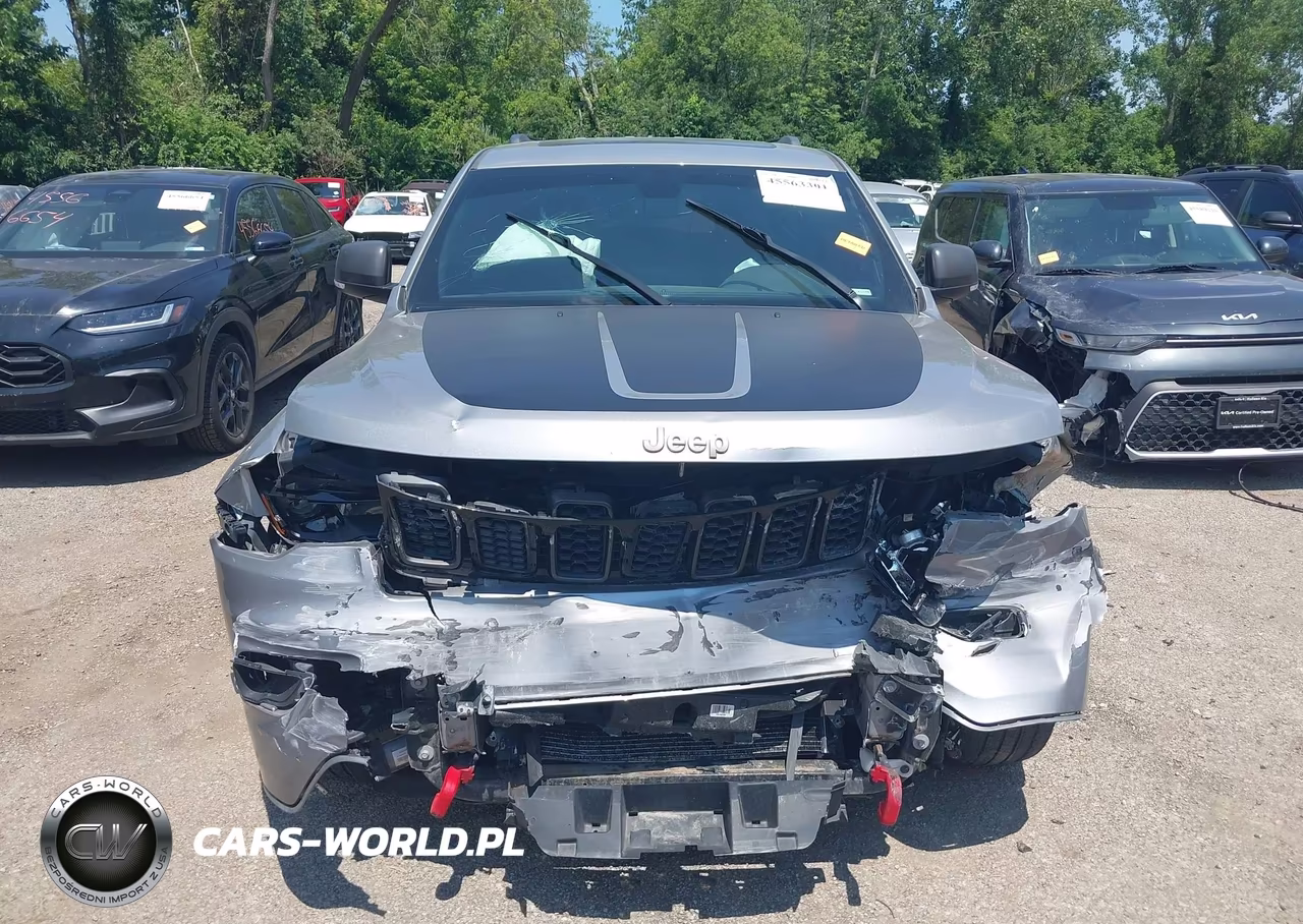 2020 Jeep Grand Cherokee Trailhawk 4X4 VIN:1C4RJFLG4LC217361 - 12