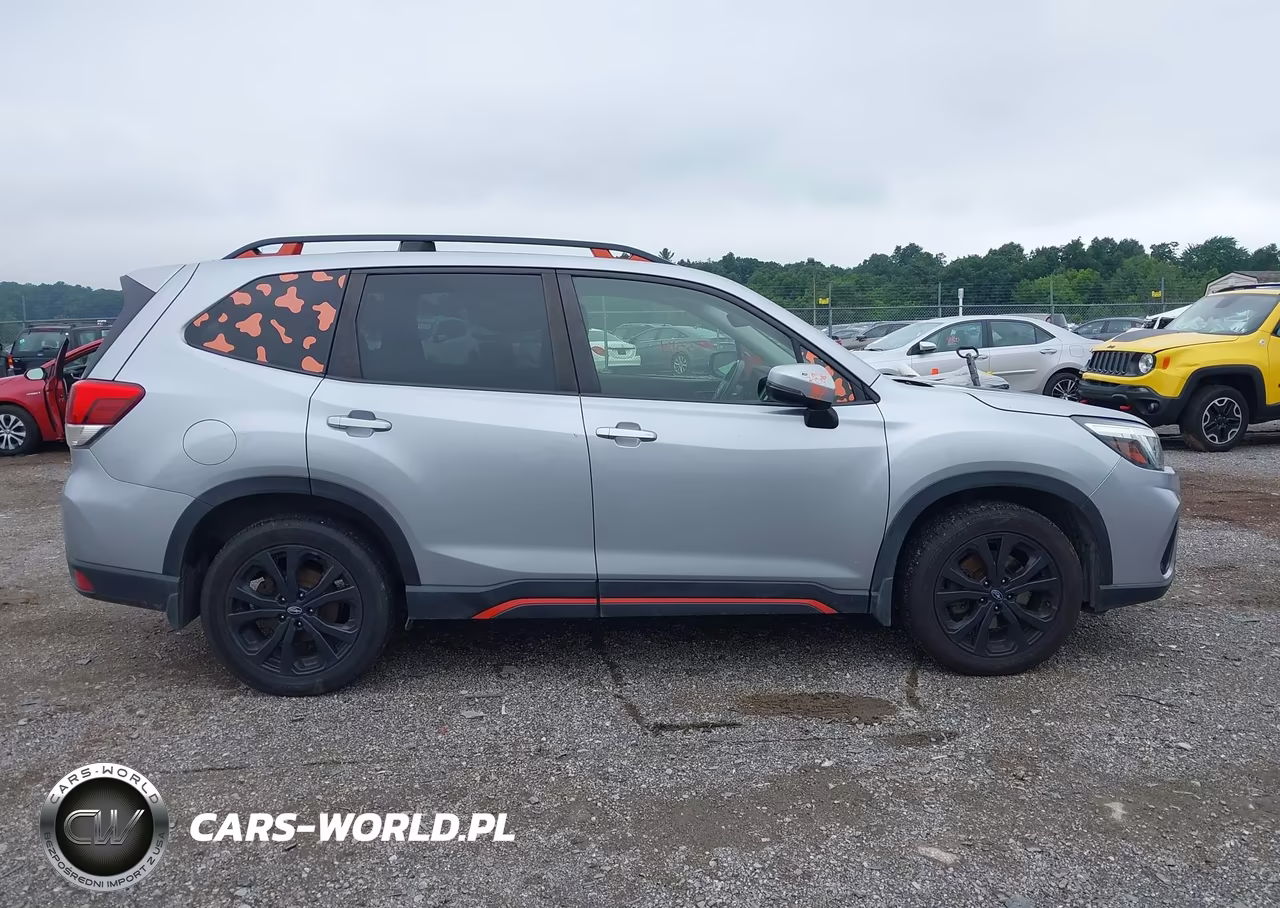 2020 Subaru Forester Sport VIN:JF2SKARC9LH586002 - 13