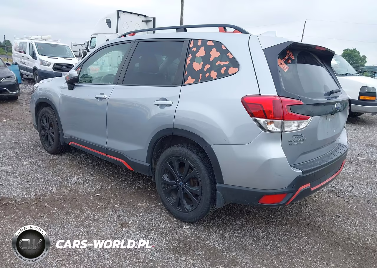 2020 Subaru Forester Sport VIN:JF2SKARC9LH586002 - 3