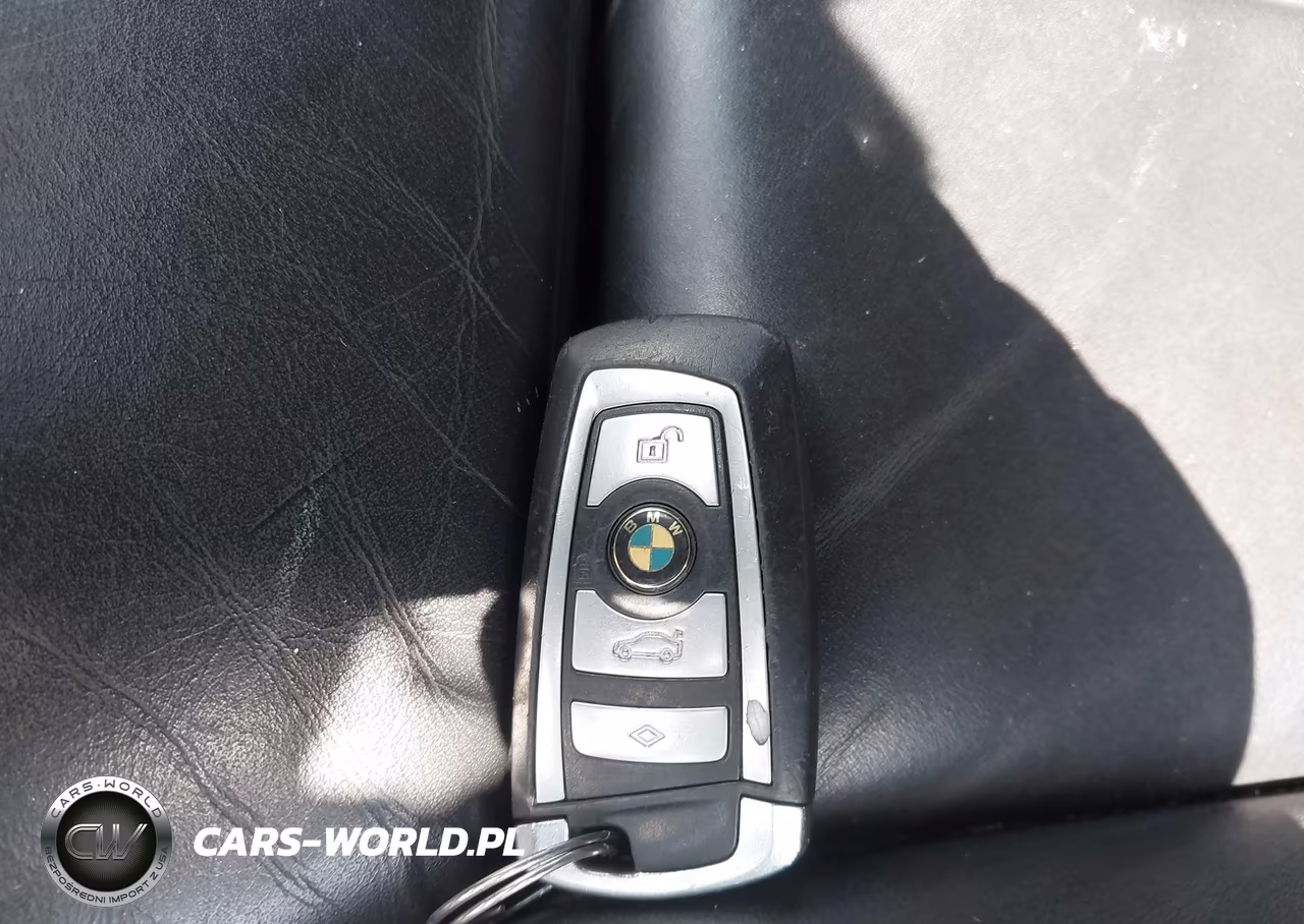 2011 BMW 750Li xDrive VIN:WBAKC8C57BC432654 - 11