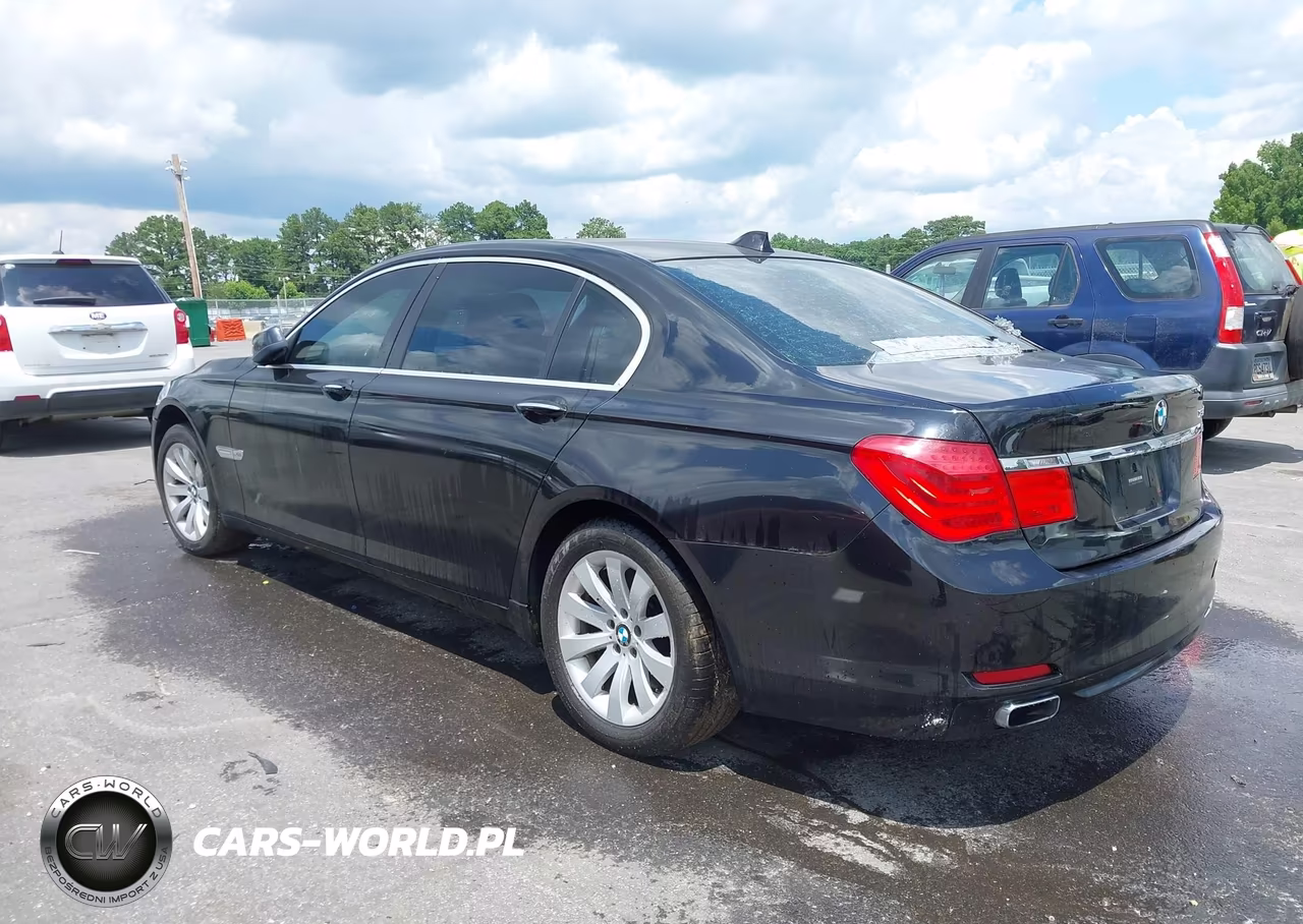 2011 BMW 750Li xDrive VIN:WBAKC8C57BC432654 - 3