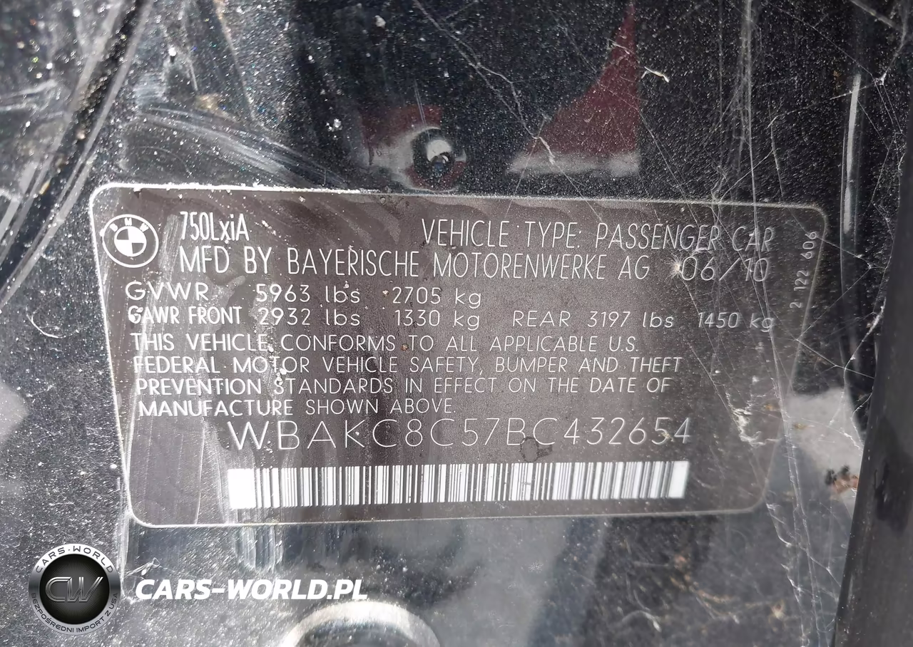 2011 BMW 750Li xDrive VIN:WBAKC8C57BC432654 - 9