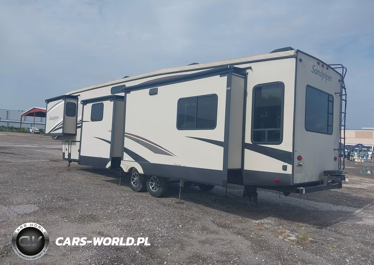 2017 Forest River Other VIN:4X4FSAN23HJ034714 - 3