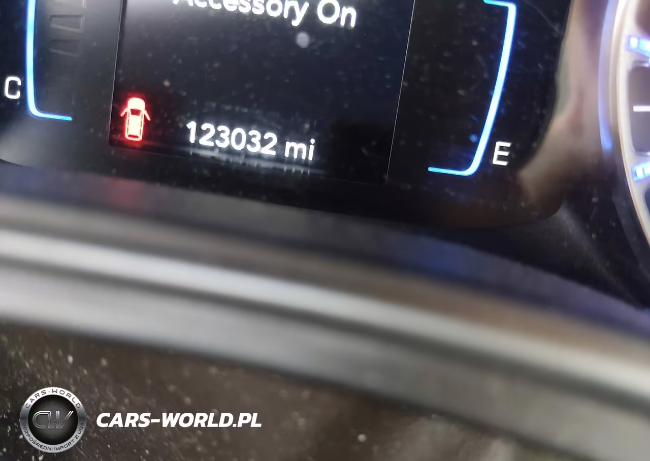 2017 Chrysler Pacifica Touring-L VIN:2C4RC1BG1HR733724 - 16