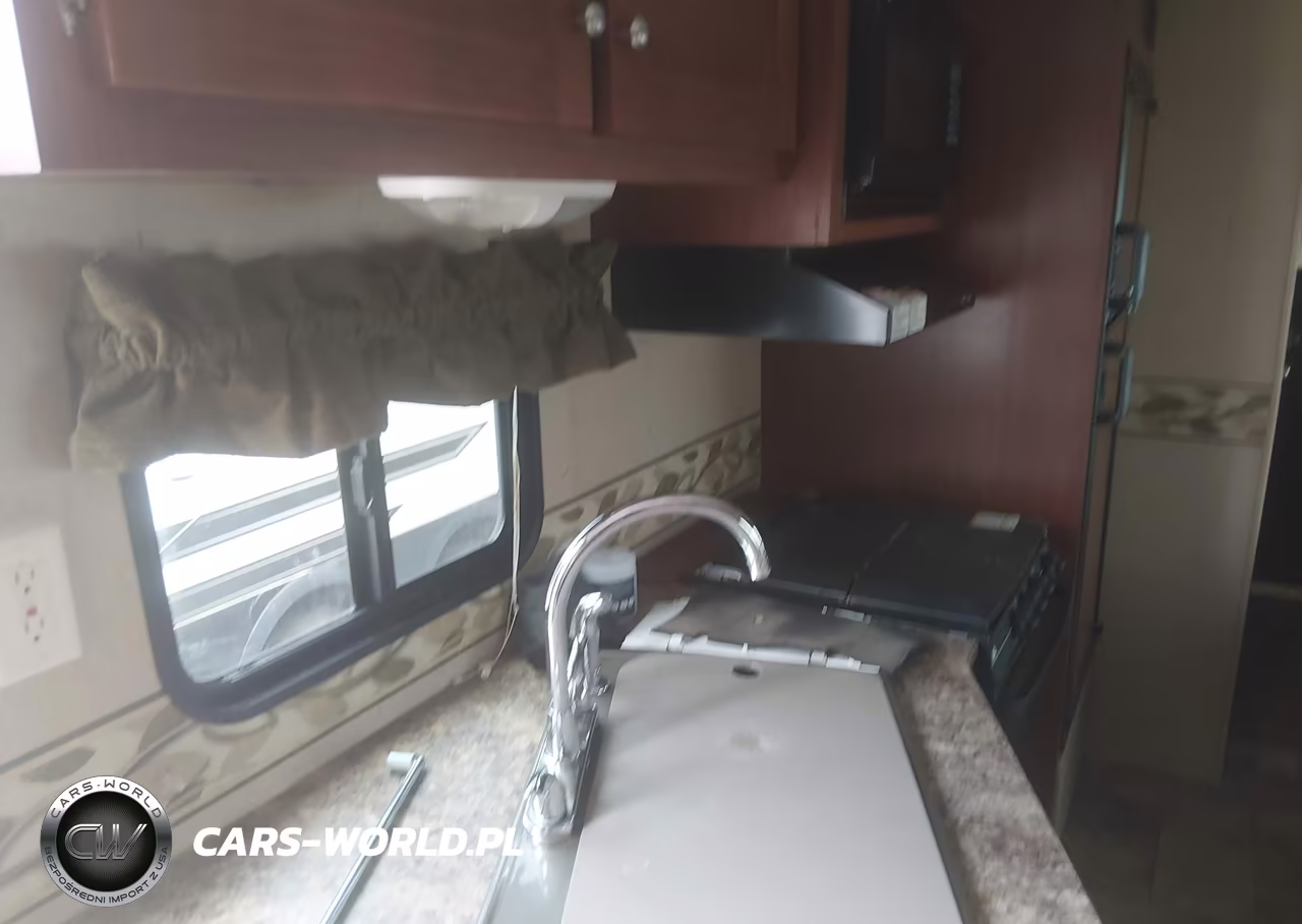 2011 Crossroads Zinger Zt328S VIN:4V0TC3028BA013055 - 12