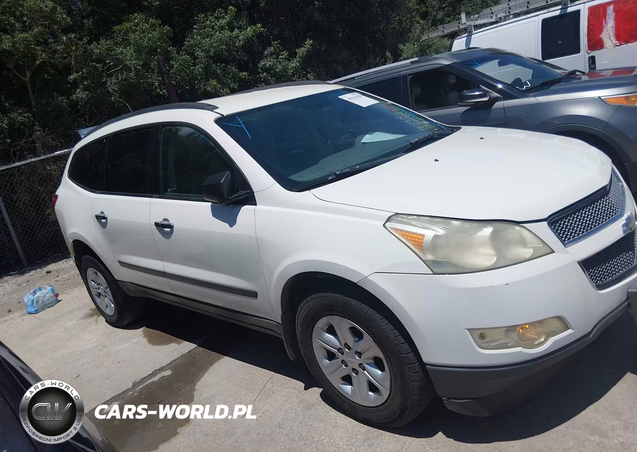 2011 Chevrolet Traverse Ls VIN:1GNKREED0BJ334301 - 13