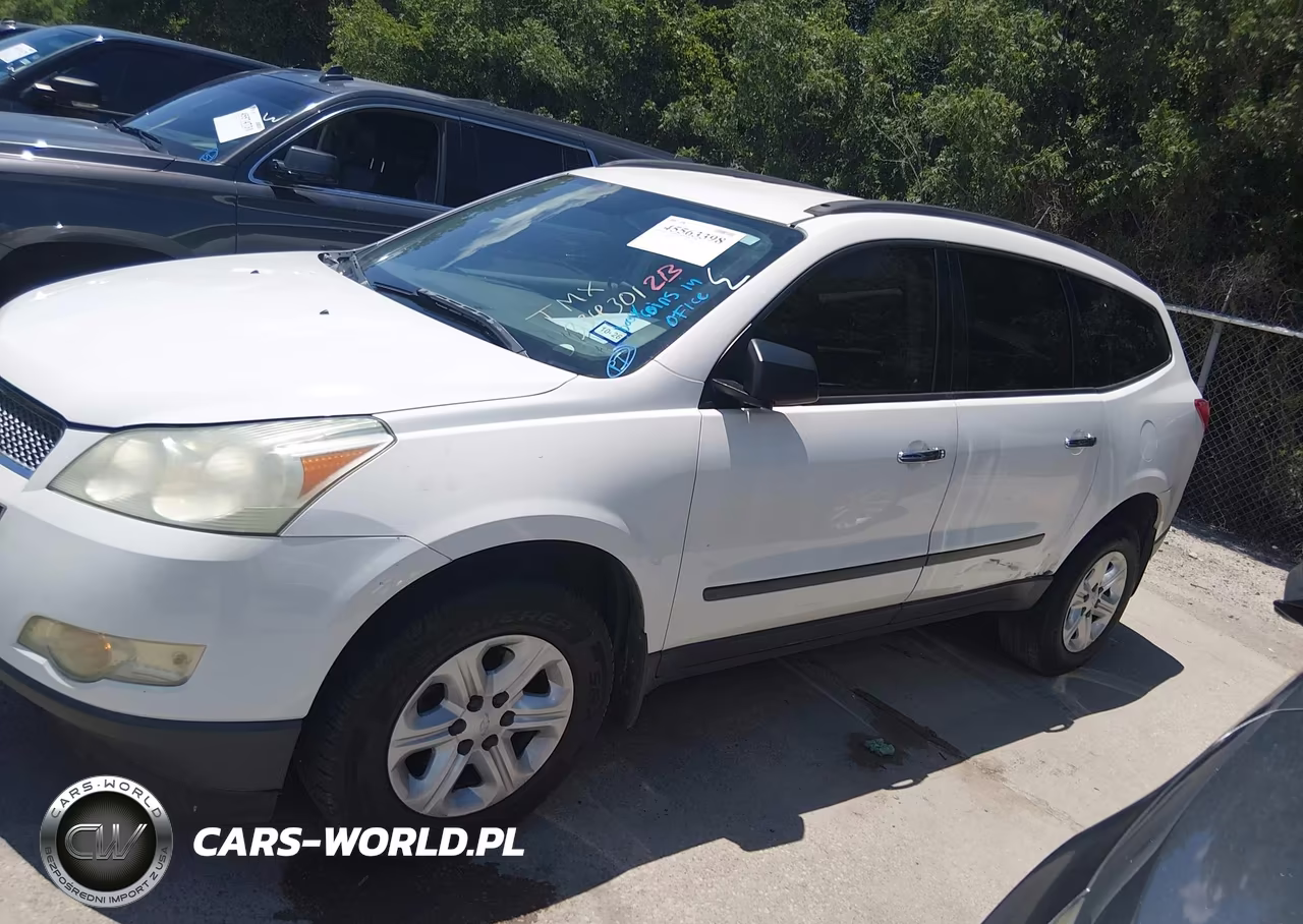 2011 Chevrolet Traverse Ls VIN:1GNKREED0BJ334301 - 14