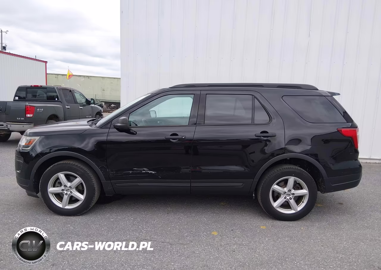 2018 Ford Explorer VIN:1FM5K8BH1JGC45315 - 18