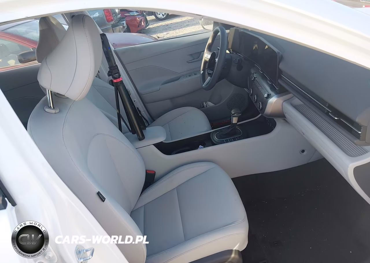 2026 Hyundai Kona Se VIN:KM8HA3AB6TU406004 - 5