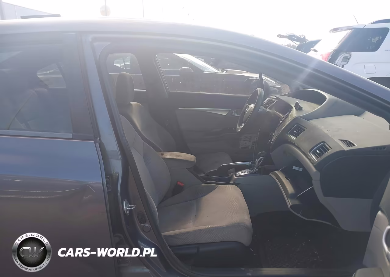2014 Honda Civic Hybrid VIN:19XFB4F27EE000595 - 5