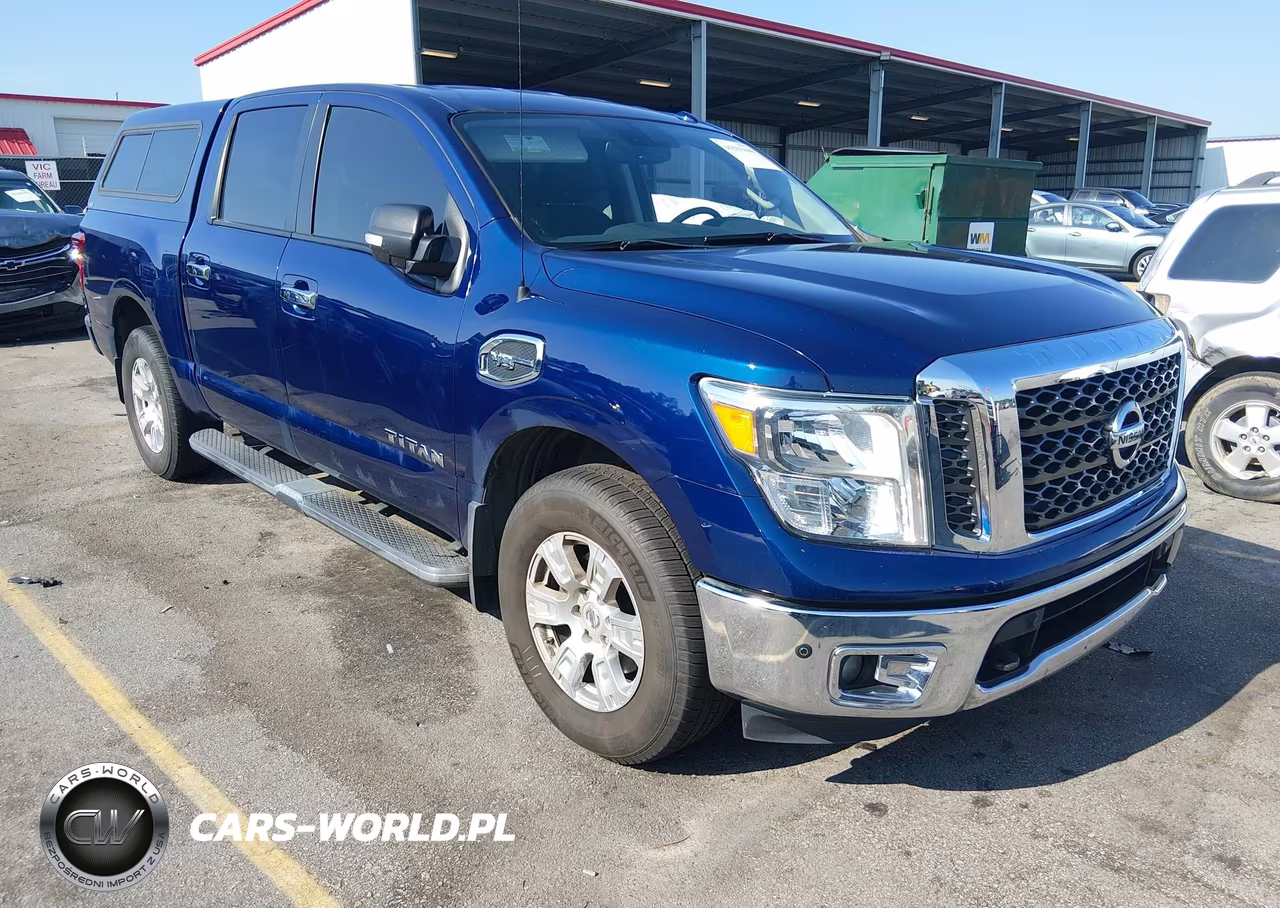 2017 Nissan Titan Sv
