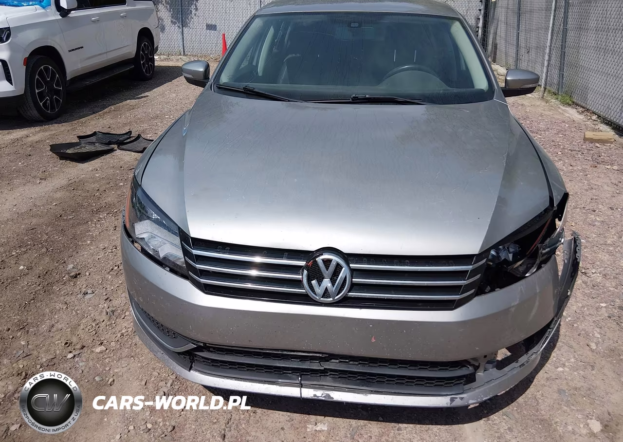 2014 Volkswagen Passat 1.8T Wolfsburg Edition VIN:1VWAT7A35EC080900 - 12