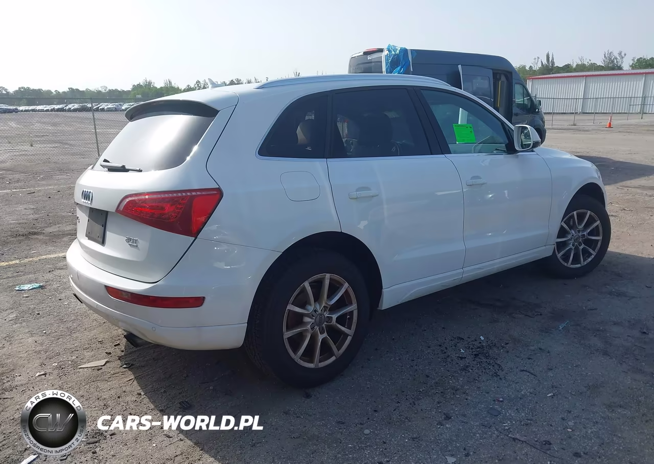 2012 Audi Q5 2.0T Premium VIN:WA1LFAFP7CA095977 - 4