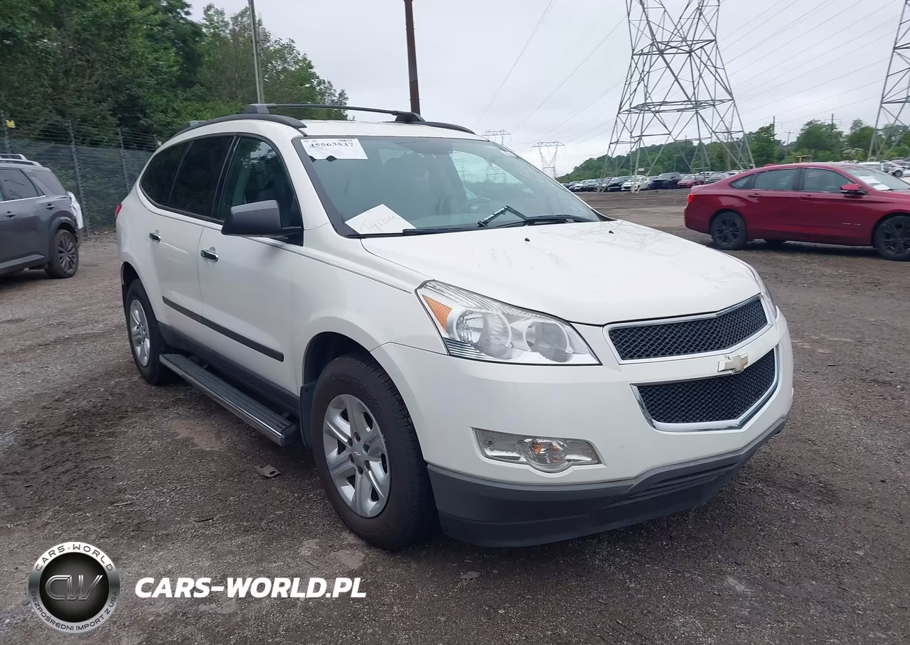 2011 Chevrolet Traverse Ls – zdjęcie 1 z 13