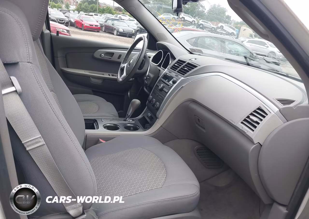 2011 Chevrolet Traverse Ls VIN:1GNKRFED1BJ389345 - 5